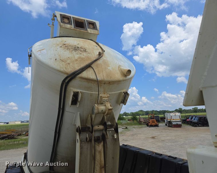 image for item ED2119 2006 International 7500 sewer jetter truck