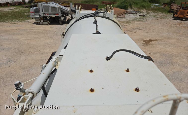 image for item ED2119 2006 International 7500 sewer jetter truck