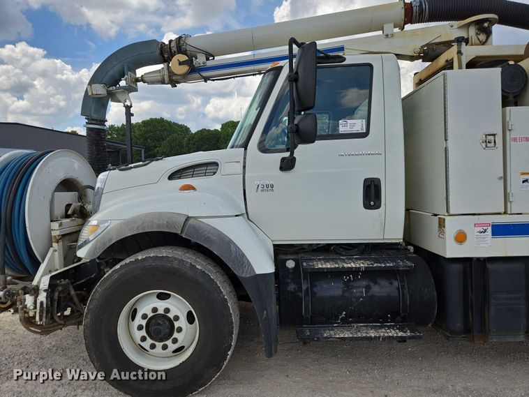 image for item ED2119 2006 International 7500 sewer jetter truck
