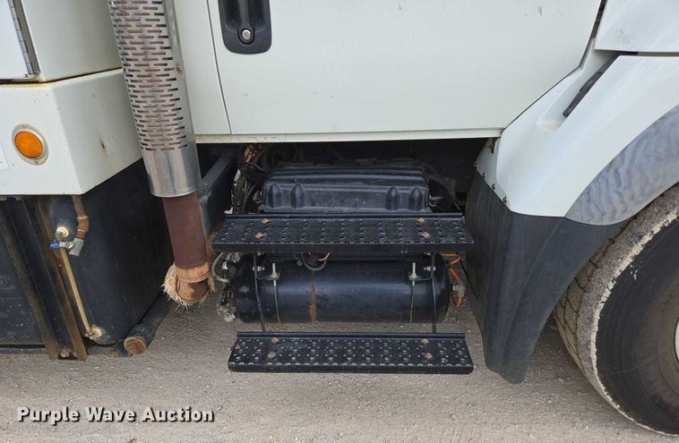 image for item ED2119 2006 International 7500 sewer jetter truck