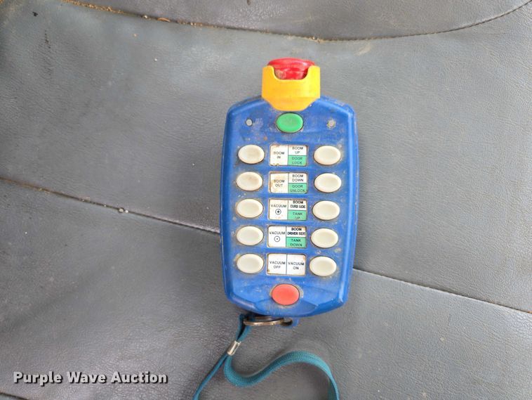 image for item ED2119 2006 International 7500 sewer jetter truck