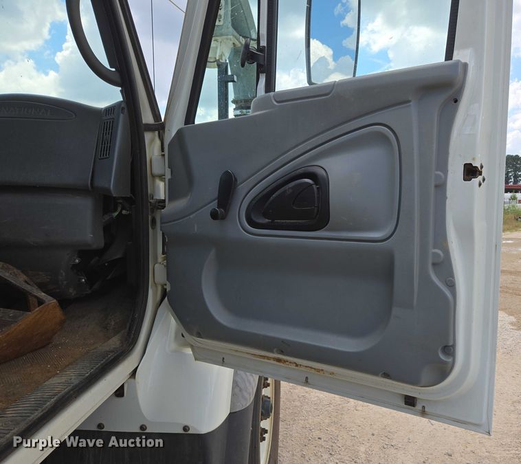 image for item ED2119 2006 International 7500 sewer jetter truck