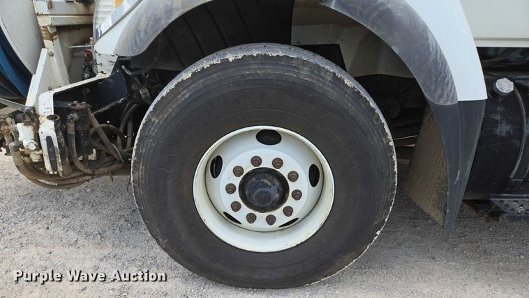 image for item ED2119 2006 International 7500 sewer jetter truck