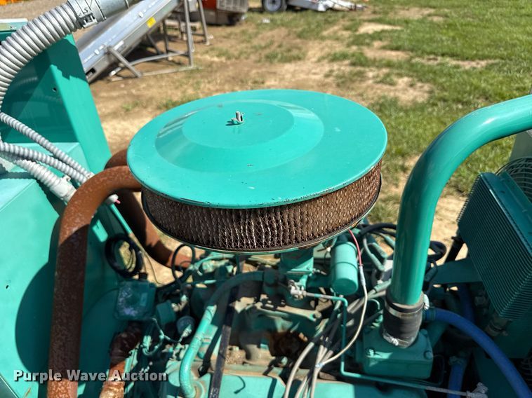 image for item ED2125 Onan 75 Genset generator