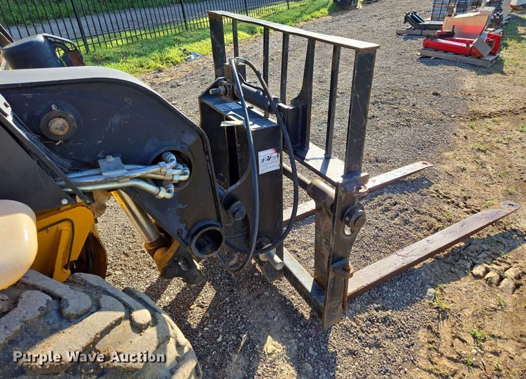 image for item ED2127 2007 JCB 520 telehandler