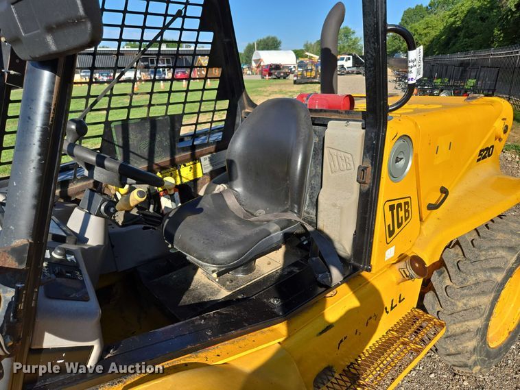 image for item ED2127 2007 JCB 520 telehandler