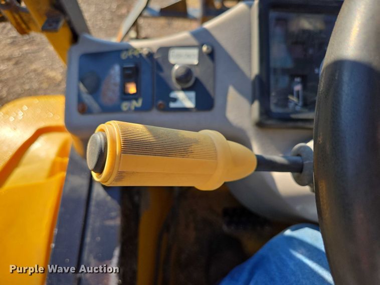 image for item ED2127 2007 JCB 520 telehandler