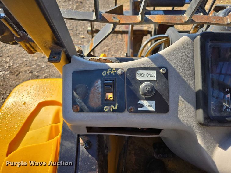 image for item ED2127 2007 JCB 520 telehandler