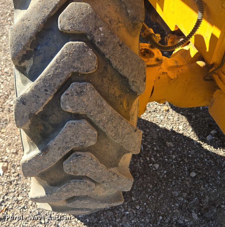 image for item ED2127 2007 JCB 520 telehandler