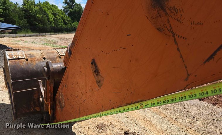 image for item ED2130 1998 Daewoo DH320 excavator