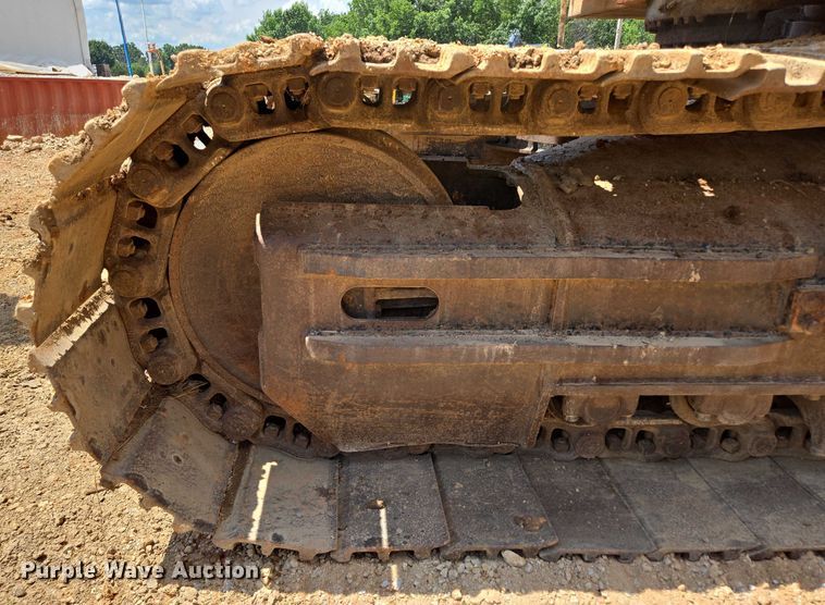 image for item ED2130 1998 Daewoo DH320 excavator