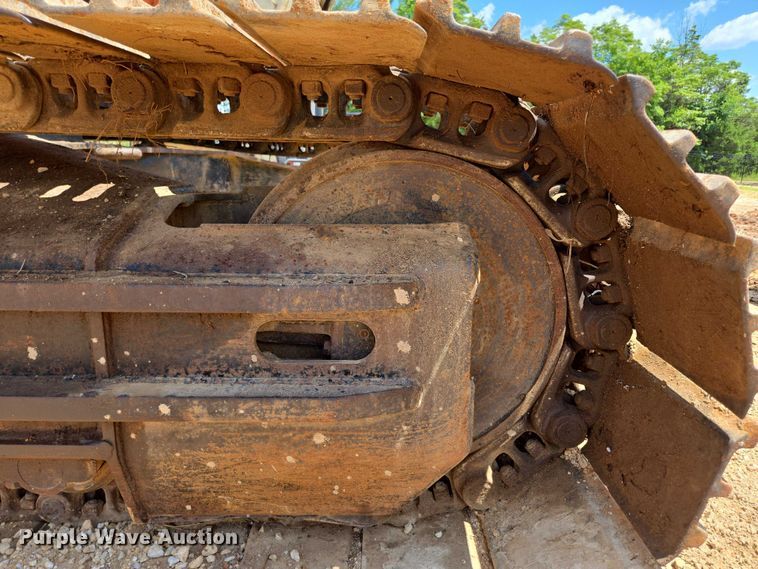 image for item ED2130 1998 Daewoo DH320 excavator