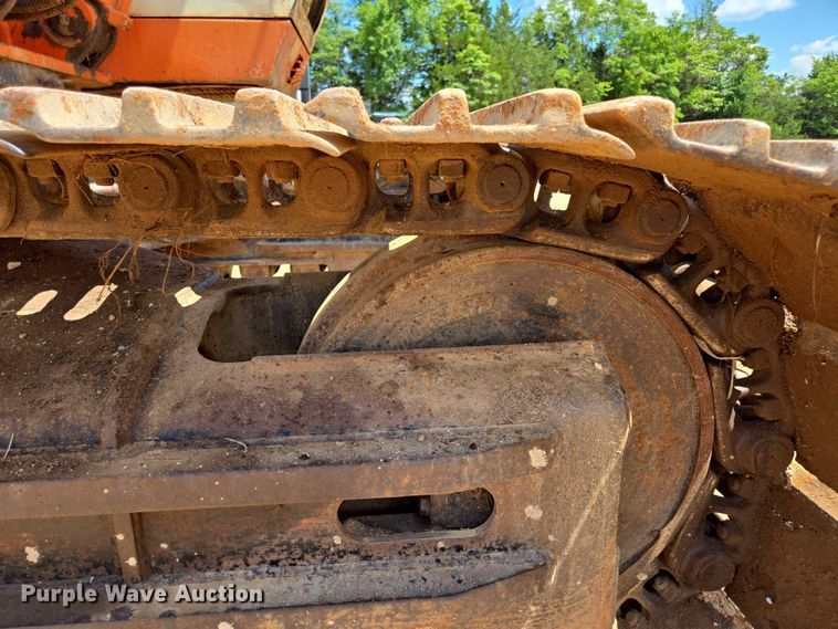 image for item ED2130 1998 Daewoo DH320 excavator