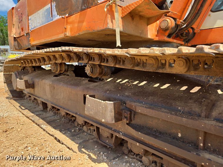 image for item ED2130 1998 Daewoo DH320 excavator