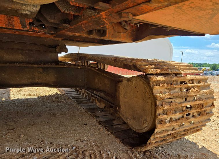 image for item ED2130 1998 Daewoo DH320 excavator