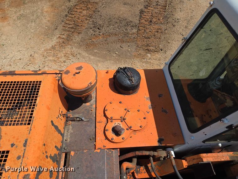 image for item ED2130 1998 Daewoo DH320 excavator