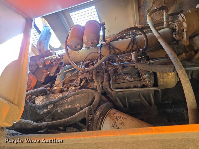 image for item ED2130 1998 Daewoo DH320 excavator