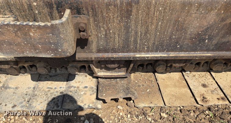 image for item ED2130 1998 Daewoo DH320 excavator