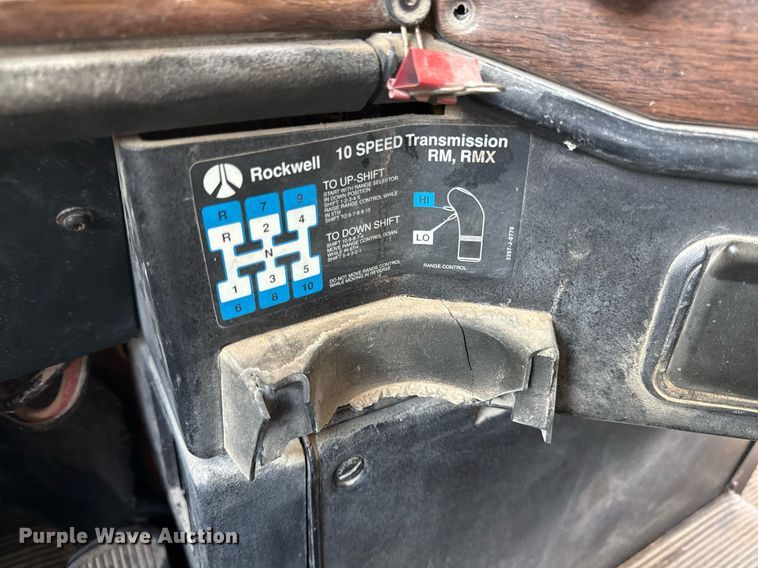 image for item ED4243 1996 Freightliner FLD dump truck