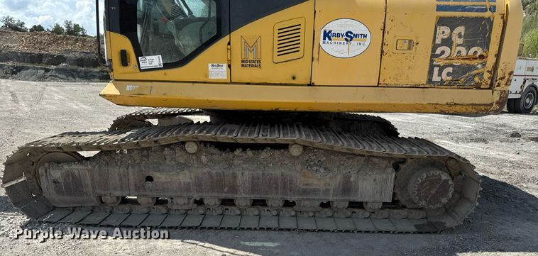 image for item ED4257 2003 Komatsu PC200LC-7L excavator