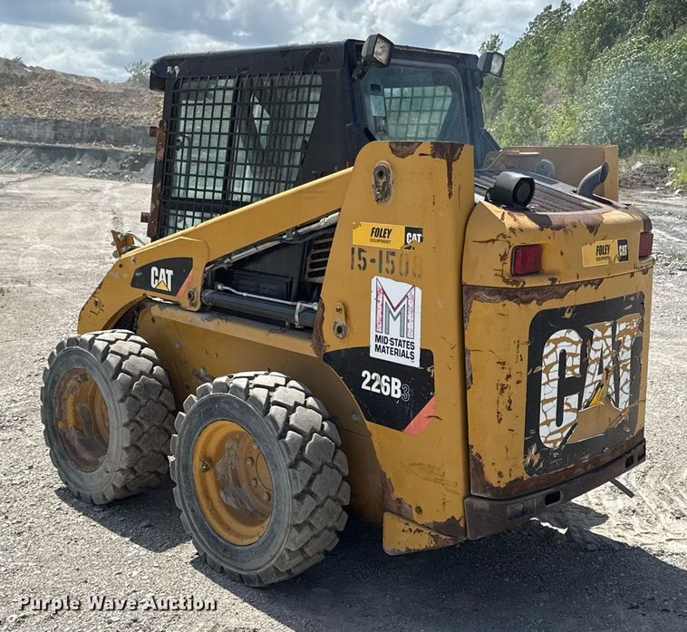 image for item ED4258 2012 Caterpillar 226B3 skid steer loader