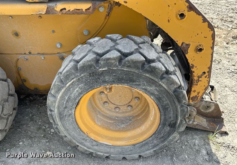 image for item ED4258 2012 Caterpillar 226B3 skid steer loader