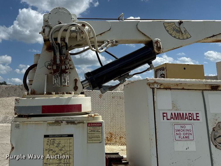 image for item ED4259 2005 Ford F650 utility / service truck