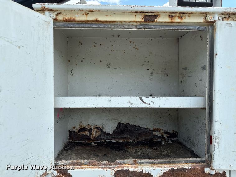 image for item ED4259 2005 Ford F650 utility / service truck