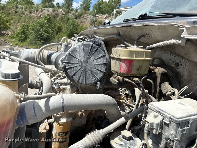 image for item ED4259 2005 Ford F650 utility / service truck