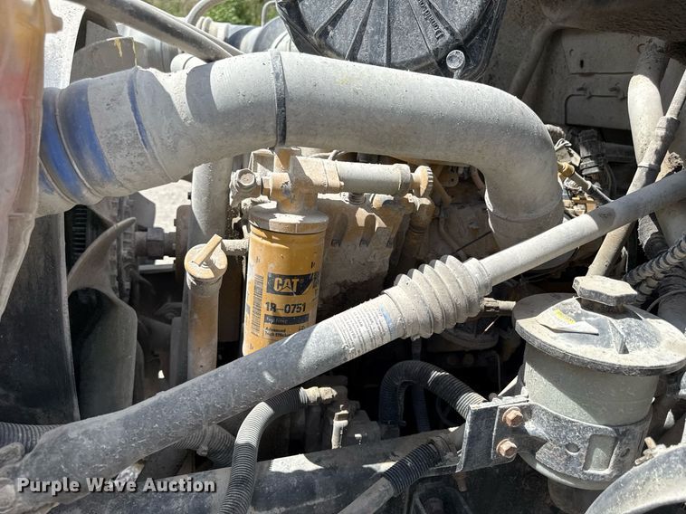 image for item ED4259 2005 Ford F650 utility / service truck