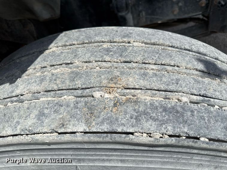 image for item ED4259 2005 Ford F650 utility / service truck