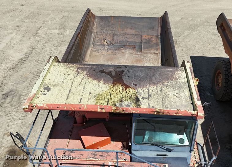 image for item ED4269 2003 Euclid EH700 haul truck