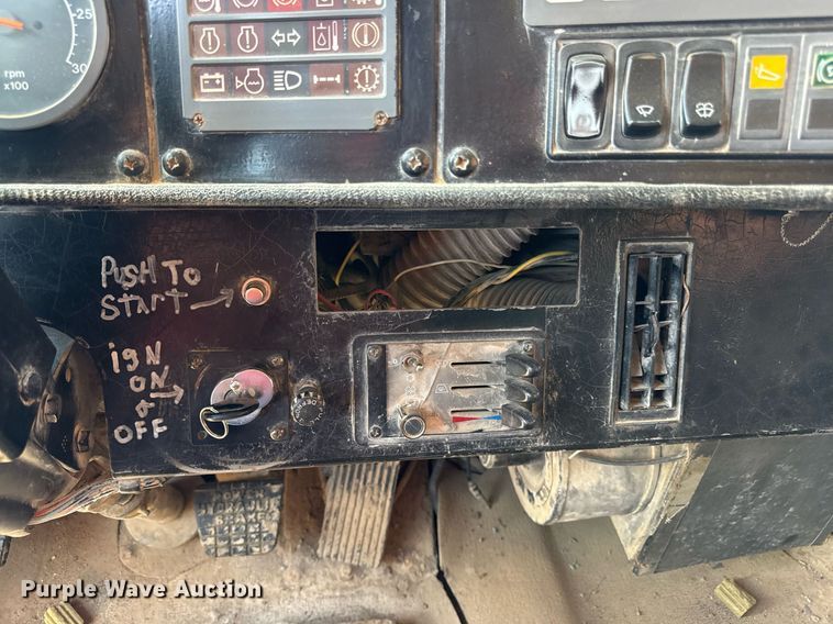 image for item ED4269 2003 Euclid EH700 haul truck