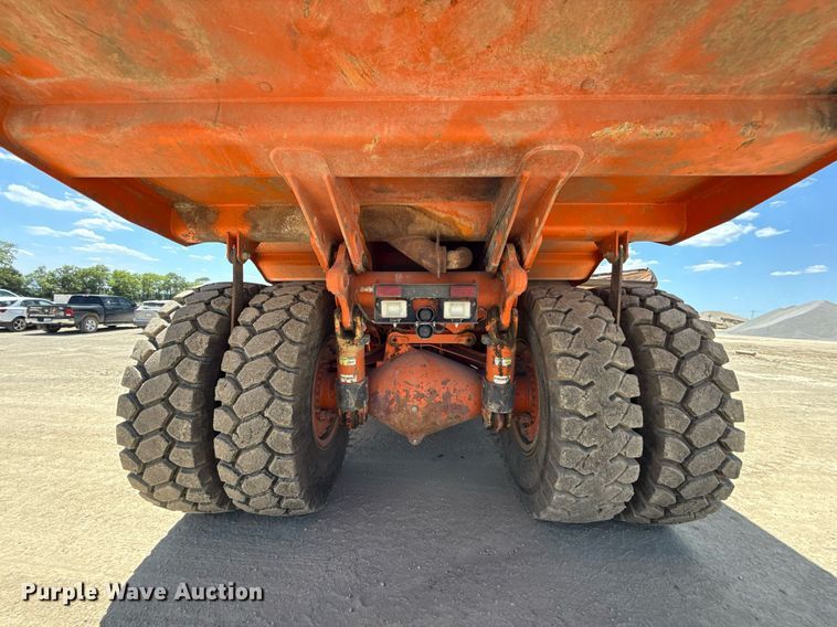 image for item ED4270 2004 Euclid EH700 haul truck