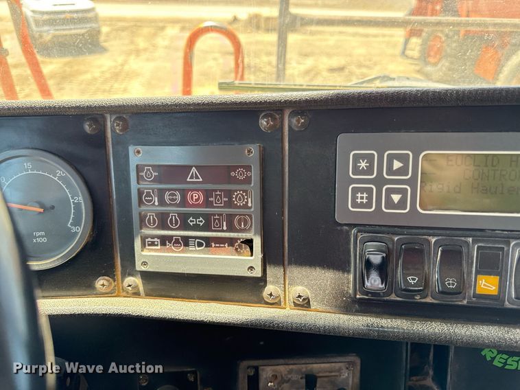 image for item ED4270 2004 Euclid EH700 haul truck