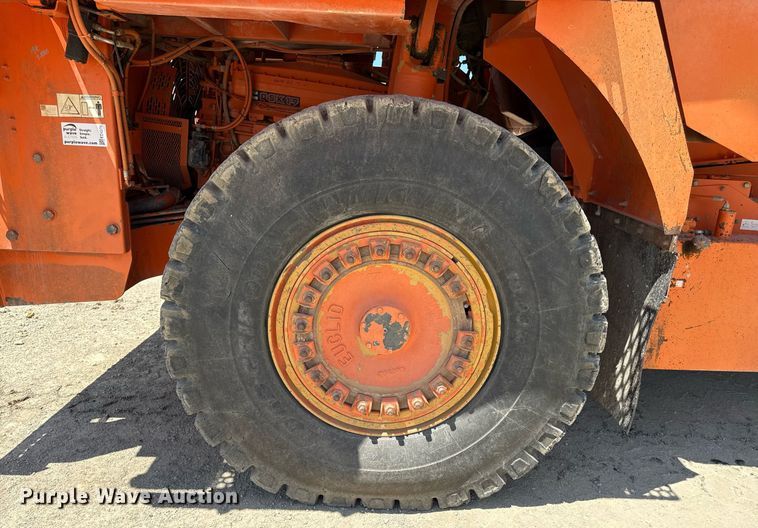 image for item ED4270 2004 Euclid EH700 haul truck