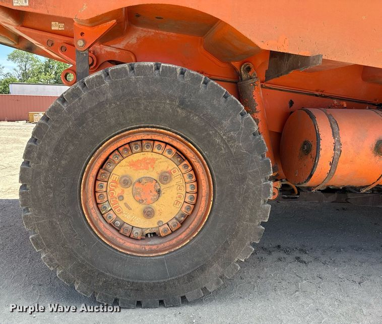 image for item ED4270 2004 Euclid EH700 haul truck