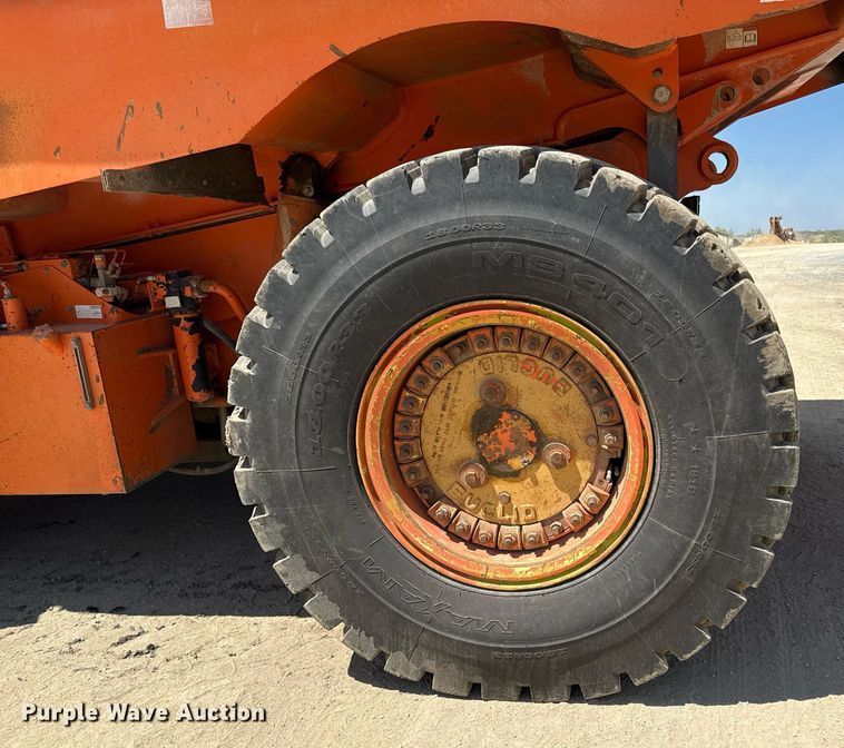 image for item ED4270 2004 Euclid EH700 haul truck