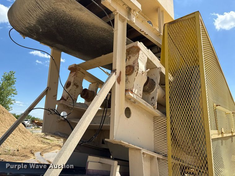 image for item ED4271 Cedar Rapids 4132 crusher