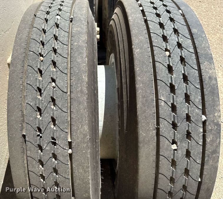 image for item ED4271 Cedar Rapids 4132 crusher