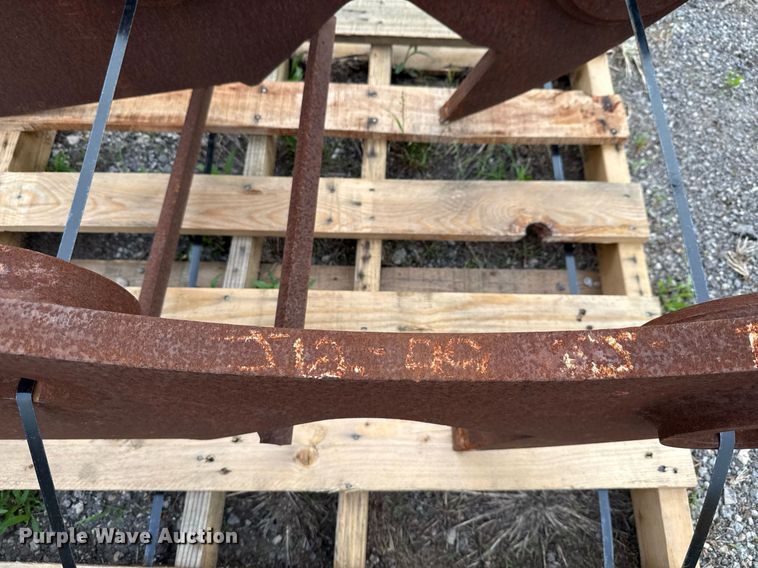 image for item ED5646 Excavator mounting bracket