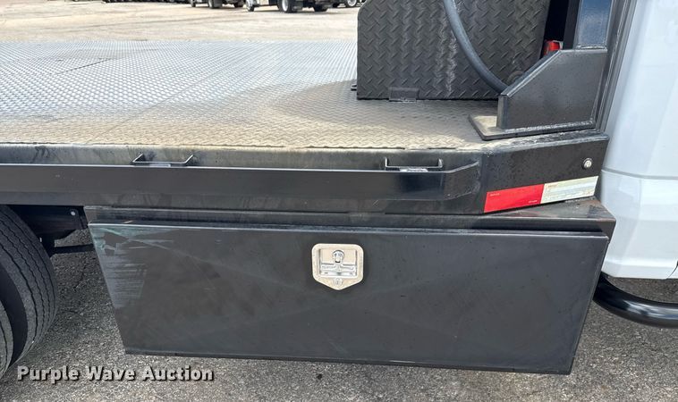 image for item ED5663 2024 Ford F550 Super Duty XL flatbed truck