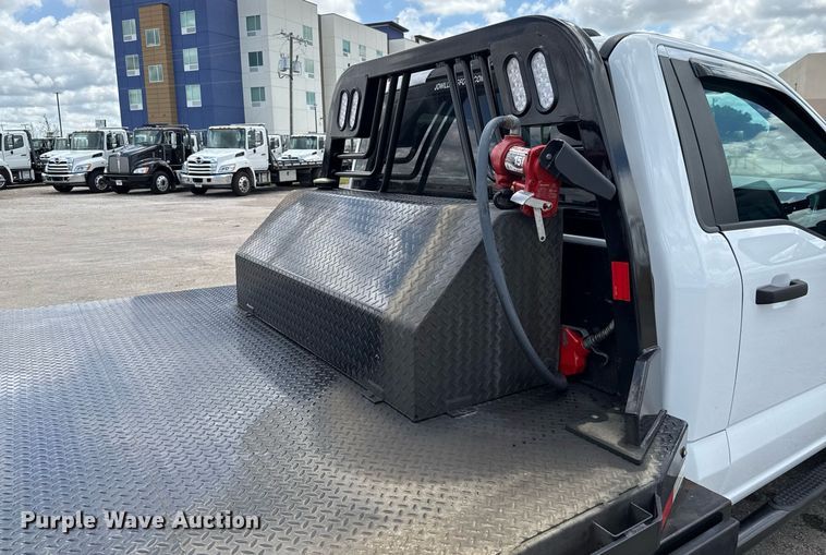 image for item ED5663 2024 Ford F550 Super Duty XL flatbed truck