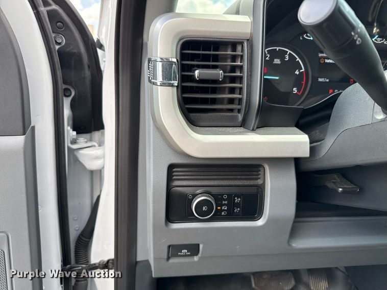 image for item ED5663 2024 Ford F550 Super Duty XL flatbed truck