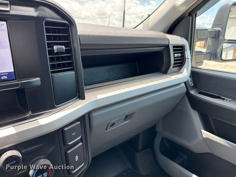 image for item ED5663 2024 Ford F550 Super Duty XL flatbed truck