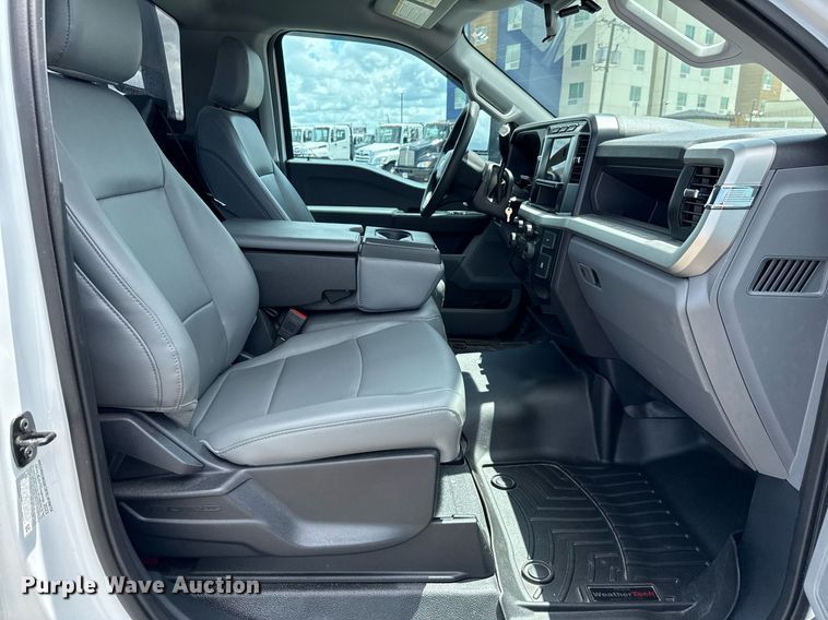 image for item ED5663 2024 Ford F550 Super Duty XL flatbed truck