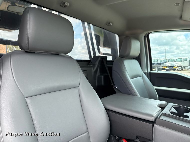 image for item ED5663 2024 Ford F550 Super Duty XL flatbed truck