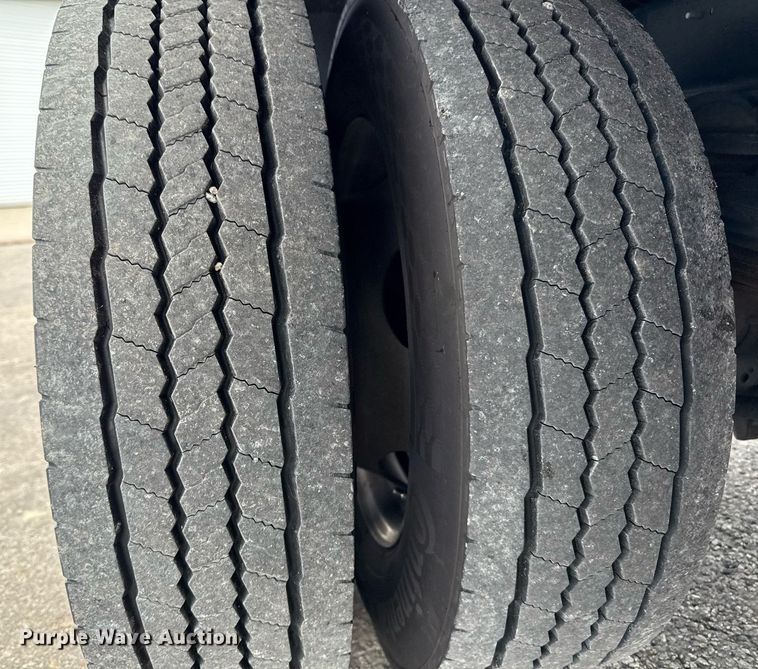 image for item ED5663 2024 Ford F550 Super Duty XL flatbed truck