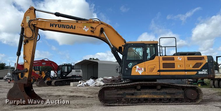 image for item ED5756 2017 Hyundai HX330L excavator