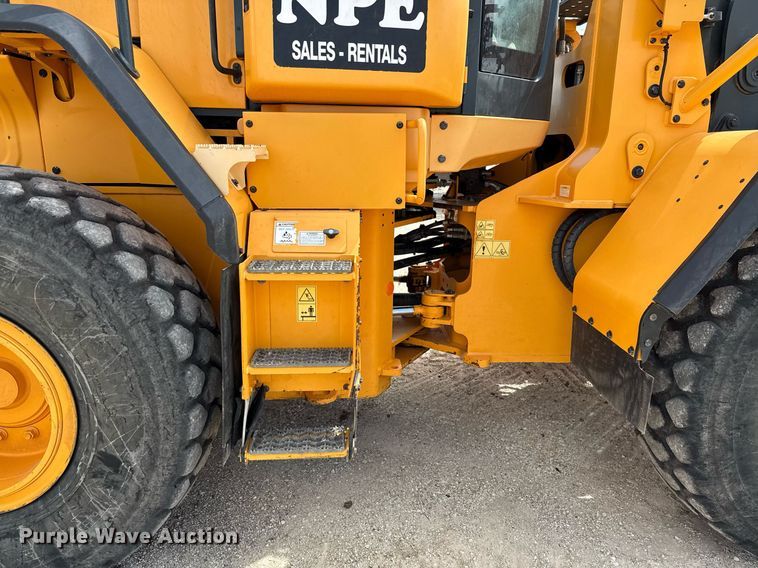 image for item ED5757 2019 Hyundai HL955TM wheel loader